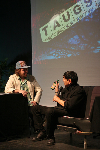 taug09