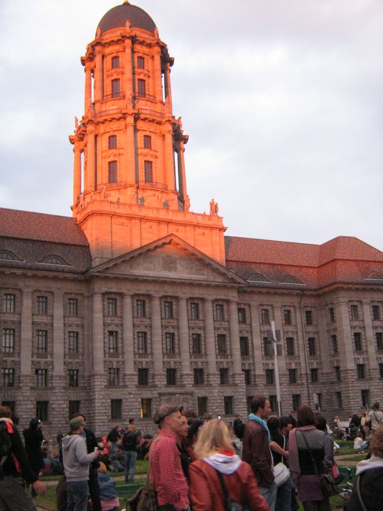 mediasuntower