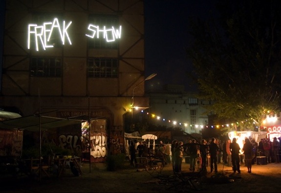 freakshow1121
