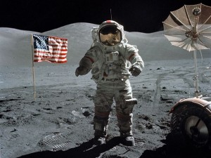 Flag_on_Moon11