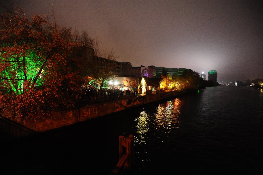yaam-berlin-25-years-fall-of-the-wall-yaamclub-10